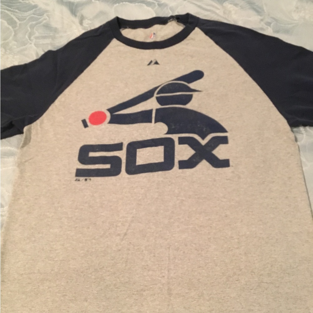 Chicago White Sox baseball shirt